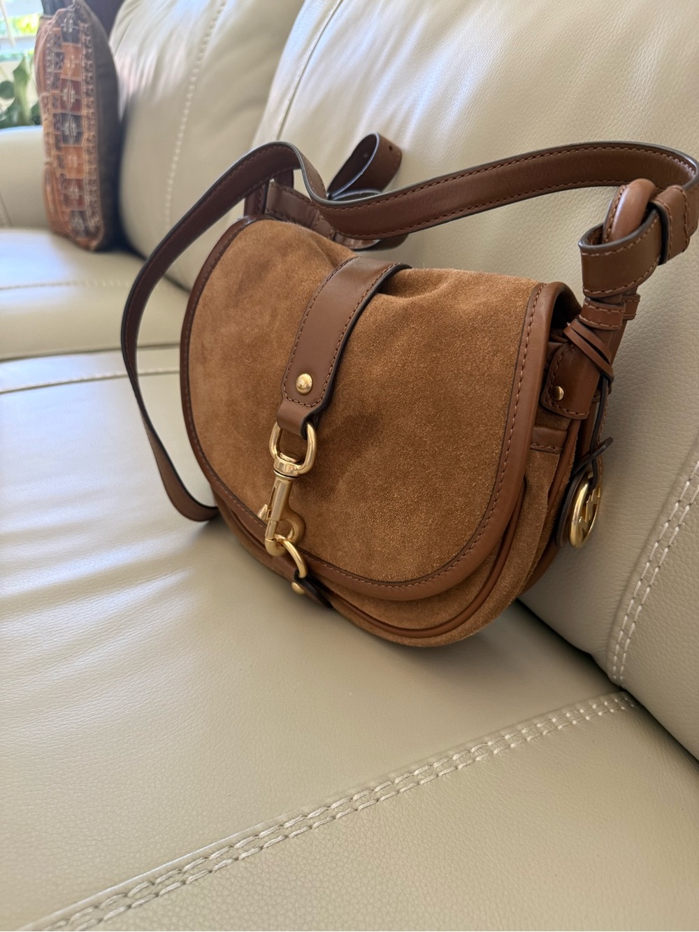 Michael Kors Brown Suede Crossbody Bag with Leather Trim - Picture 4 of 6